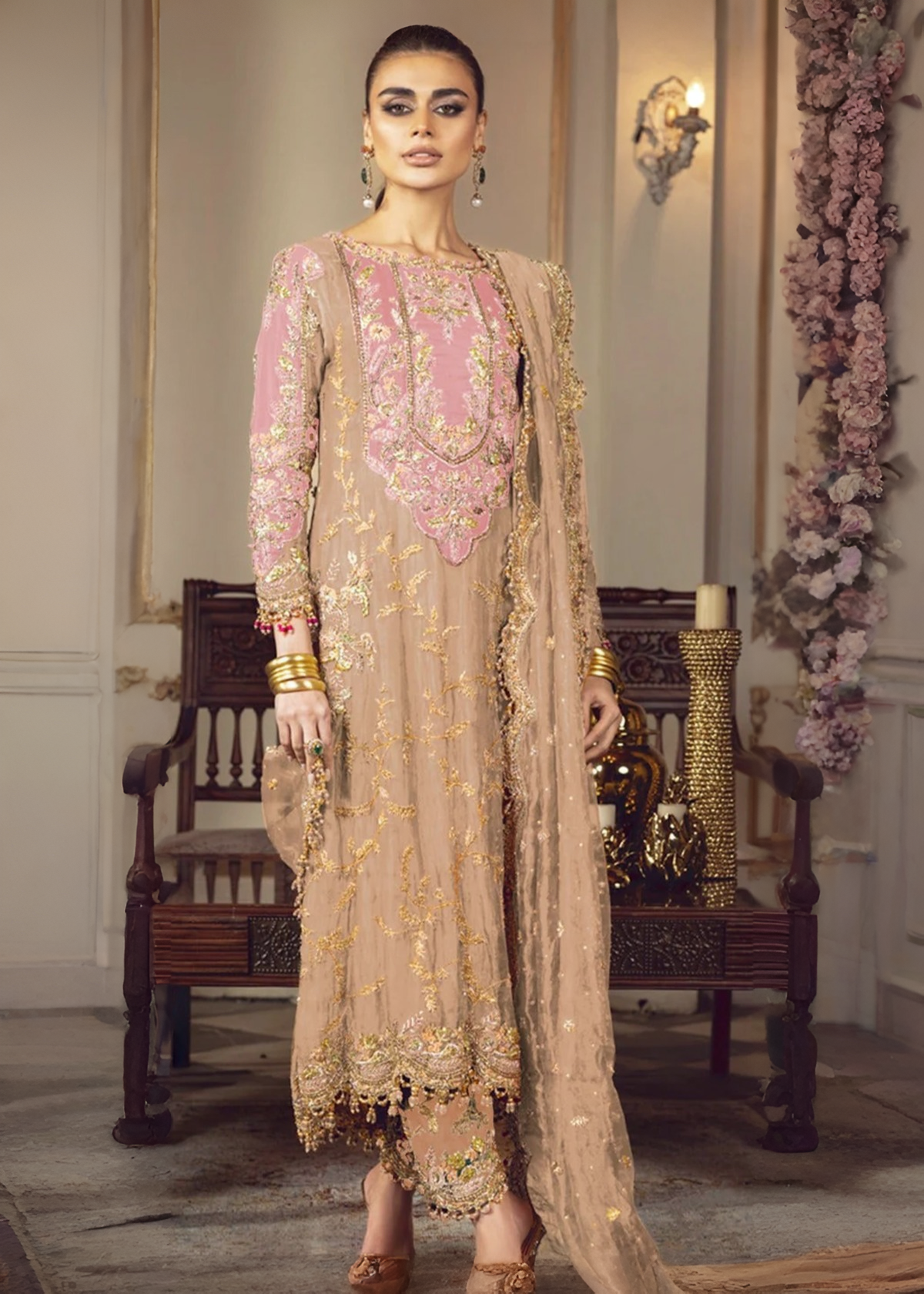 Sultanique - Beige full-length primary view